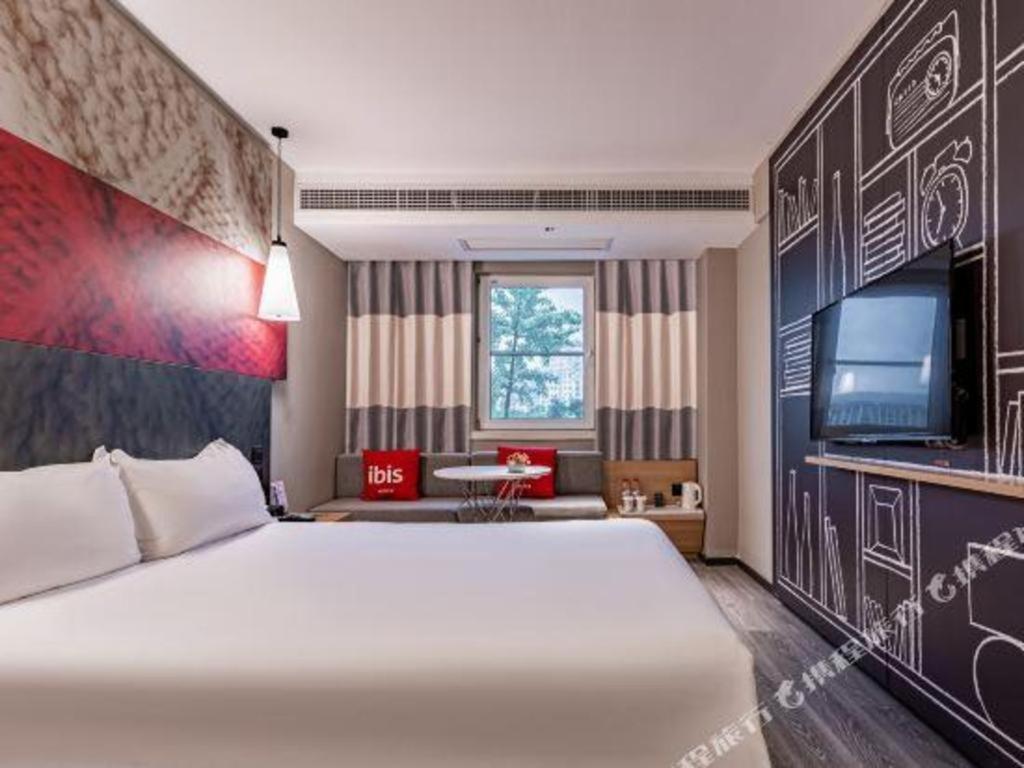 ไอบิส ยา อาน หลังเฉียว Hotel Ya'an ภายนอก รูปภาพ