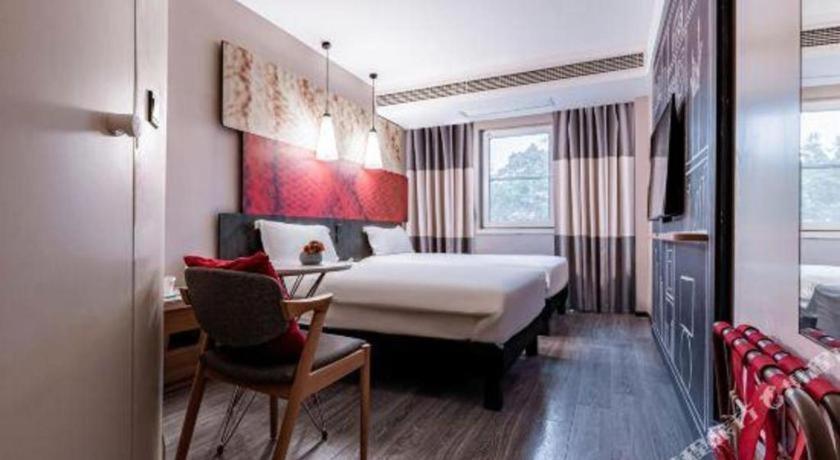 ไอบิส ยา อาน หลังเฉียว Hotel Ya'an ภายนอก รูปภาพ